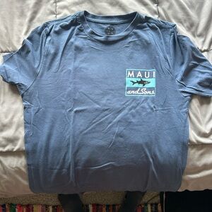 Maui and sons t shirt